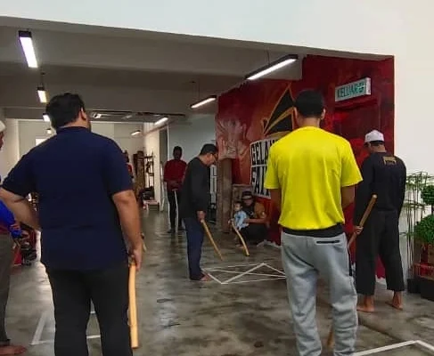 Panah-lagenda-bengkel-permainan-pedang (10)