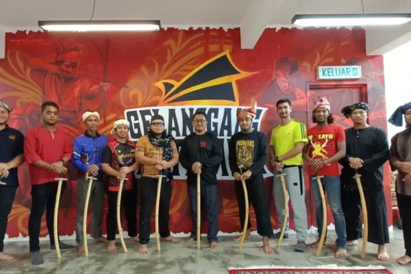 Panah-lagenda-bengkel-permainan-pedang (5)