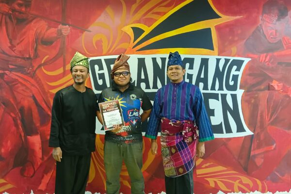 panah-lagendBENGKEL ASAS-LIPATAN DESTAR-PENGENALAN (11)