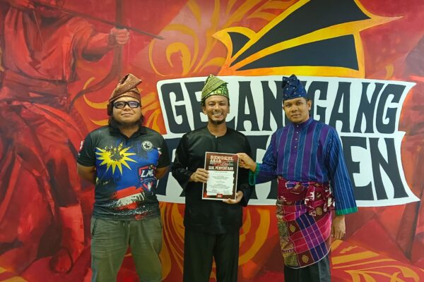 panah-lagendBENGKEL ASAS-LIPATAN DESTAR-PENGENALAN (9)