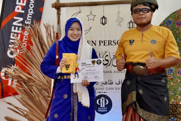 panah-lagenda-GRADUASI QUEEN PERSONA min (7)